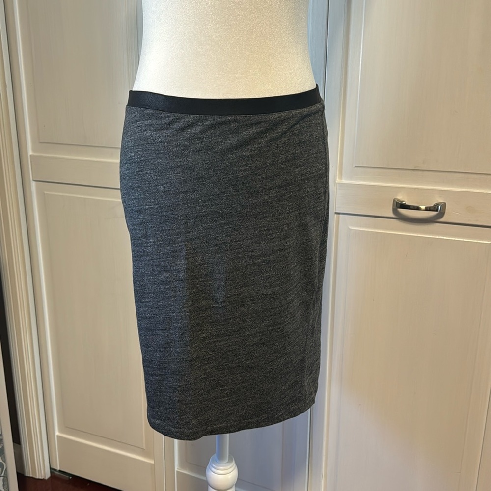Skirt from Express size medium